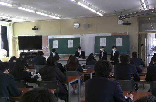 写真１　先輩を囲む会